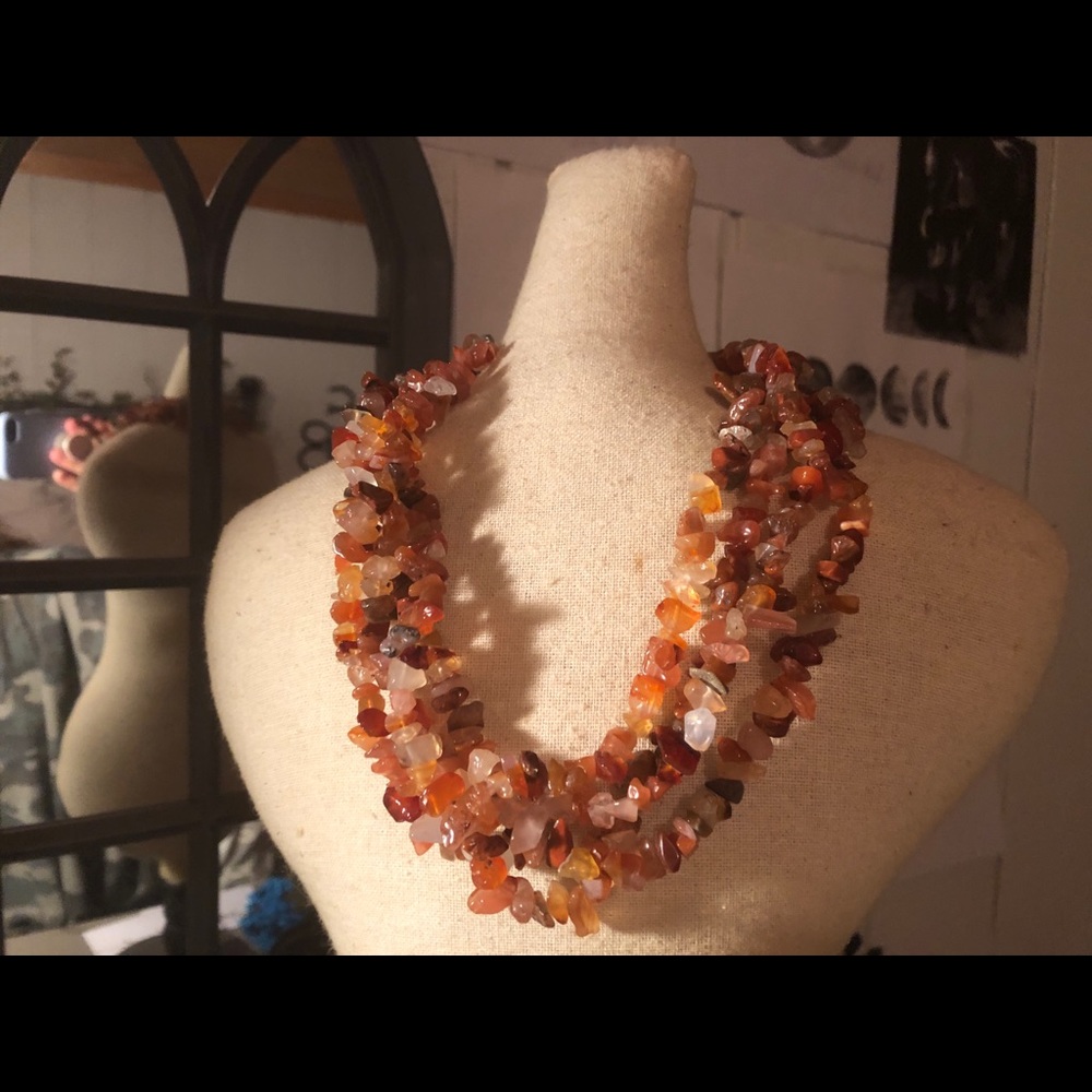 Necklaces - Picture 5 of 8
